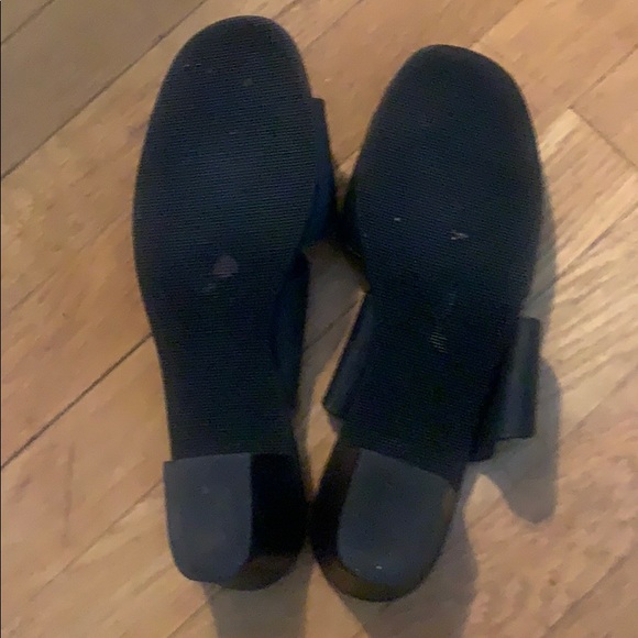 ATIENNE AIGNER WOMEN’S SHOES - Picture 3 of 4